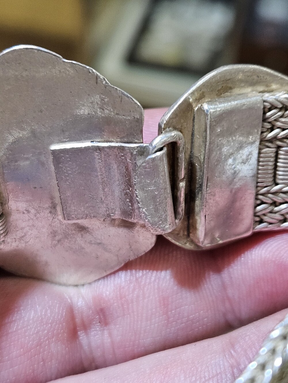 Vintage 900 Silver Flower Heart Shaped Crests Portrait Bracelet Cuff 7 inches - Picture 11 of 13